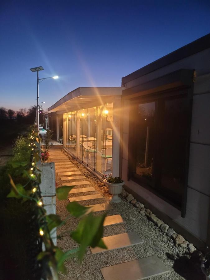 Breathe Hotel Vama Veche Ngoại thất bức ảnh