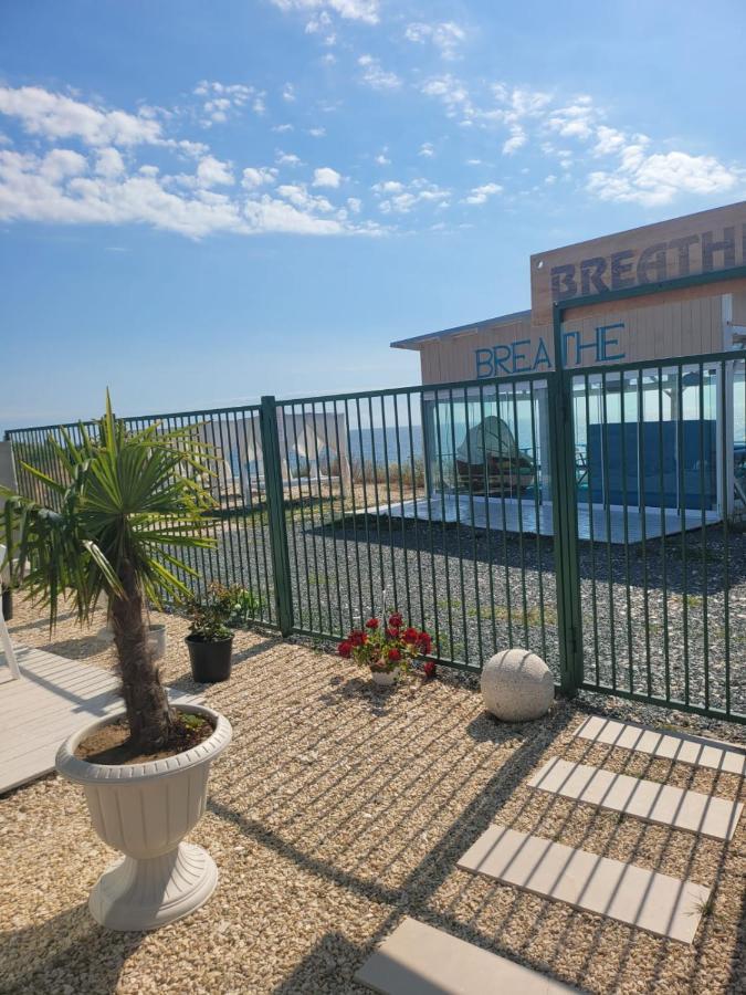 Breathe Hotel Vama Veche Ngoại thất bức ảnh